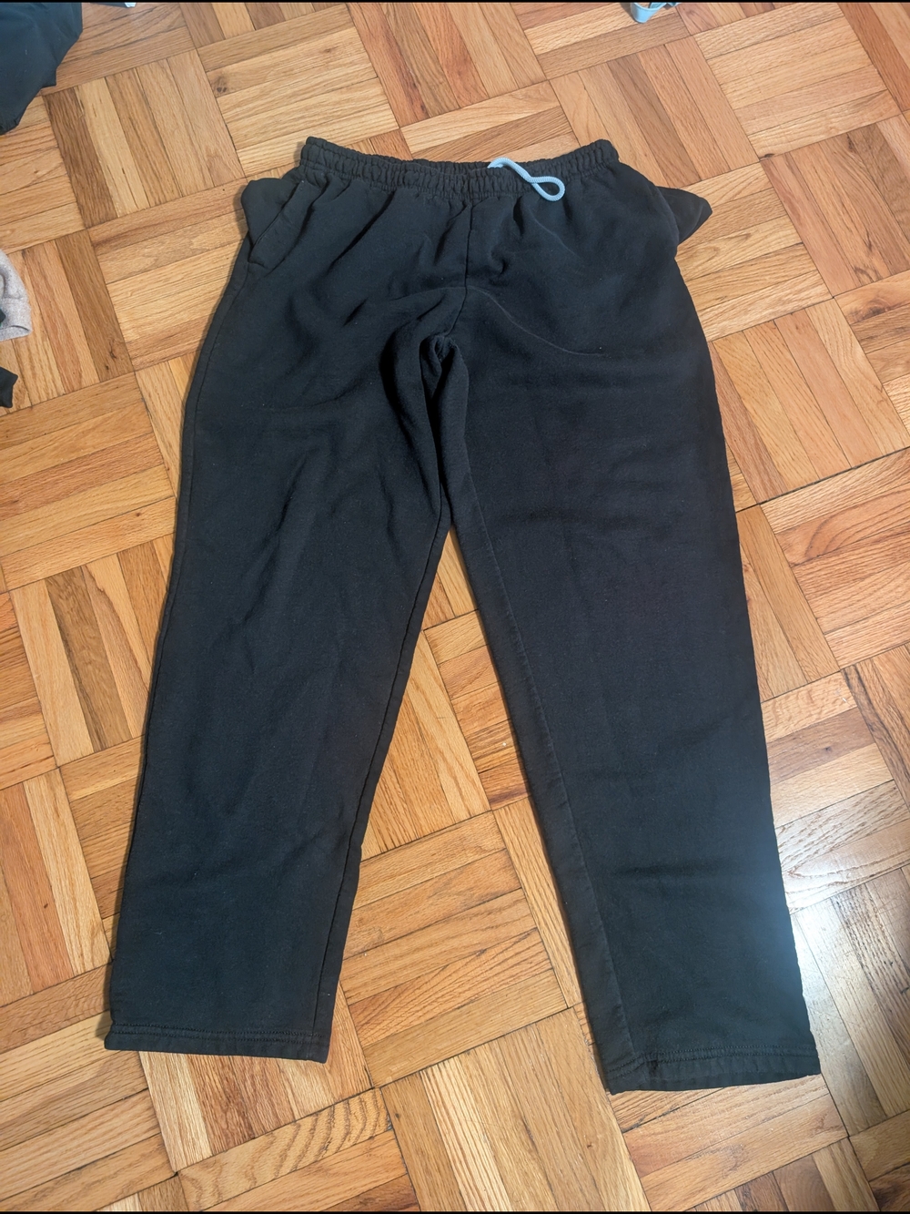 Gildan Black Men's Drawstring Sweatpants